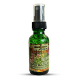 Aceite de Mejorana Ayuda a relajar y aliviar el dolor muscular después de hacer ejercicio. Ayuda a aclarar las ojeras y disimular significativamente las estrías.