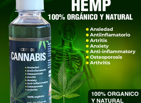 Aceite de Cannabis - Oíl. El Hemp Oíl o aceite, se ha convertido en uno de los aceites más populares para la piel. Es extraído de las semillas del cannabis, el cual pasa por un proceso de filtración para luego utilizarlo cómo ingrediente principal de nuestro aceite.